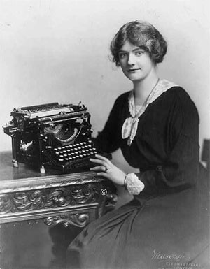 Woman with Underwood typewriter