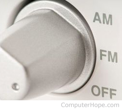 AM and FM adjustment knob.