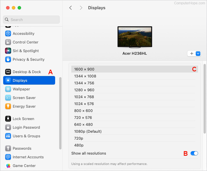 Choosing a new display resolution in macOS.