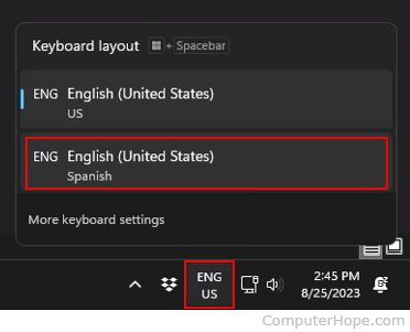 Toggling the keyboard language in Windows 11.