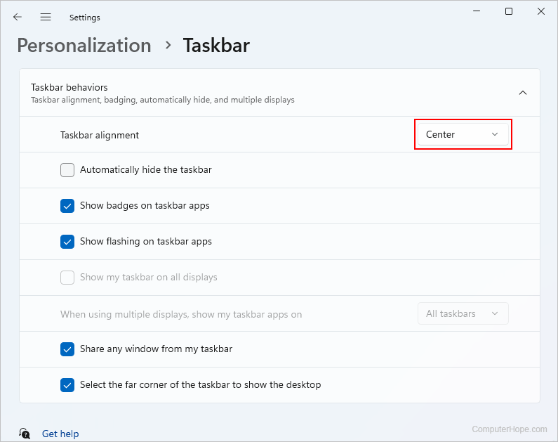 Changing the taskbar alignment in Windows 11.