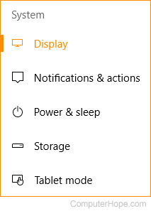 Display tab in Windows 10.