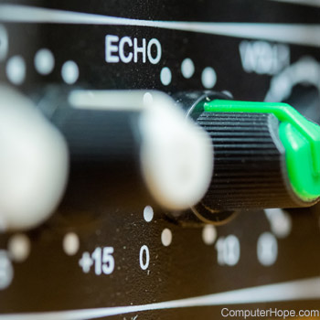 Echo control knob on sound device